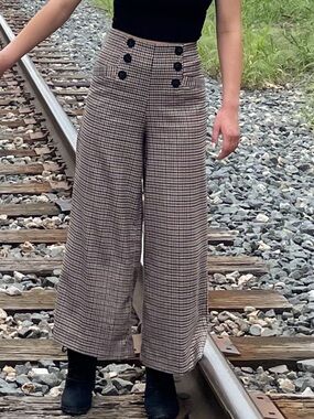 High-Waist Plaid Wide-Leg Pants in Black & Brown